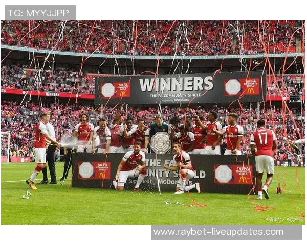 英超激战AC米兰5-1巴萨点球大战瞬间点燃全场激情解析