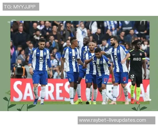 波尔图震撼全场以5-0大胜AC米兰晋级世界杯精彩集锦回顾